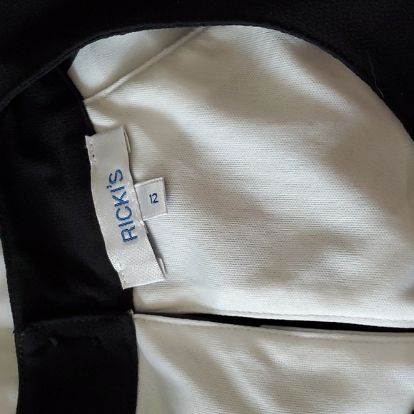 Blouse - Picture 3 of 4